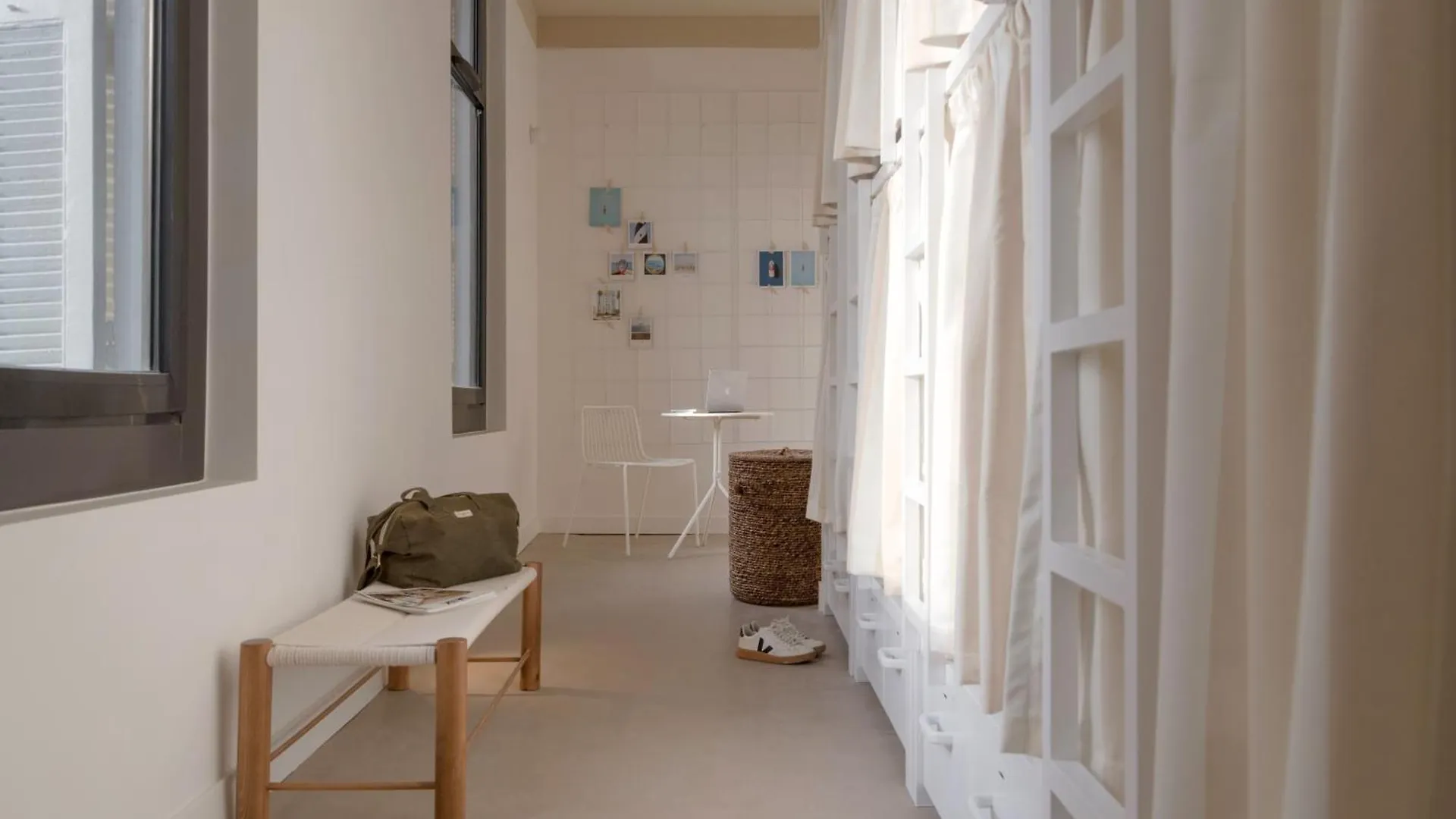 Slo Hostel Νίκαια