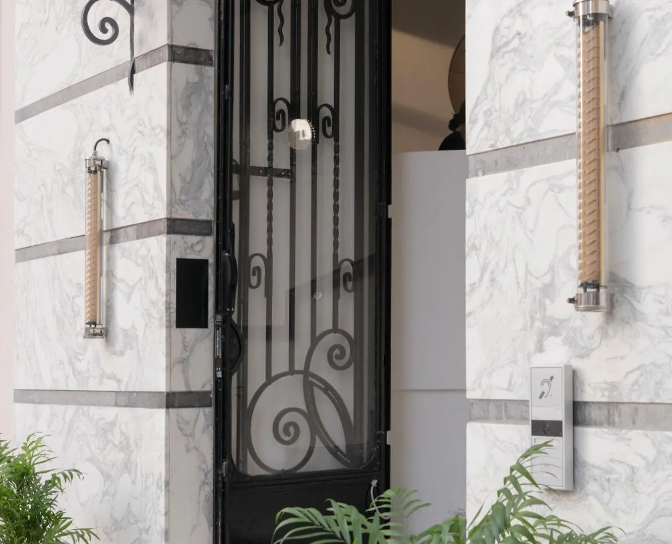 Slo Hostel Νίκαια