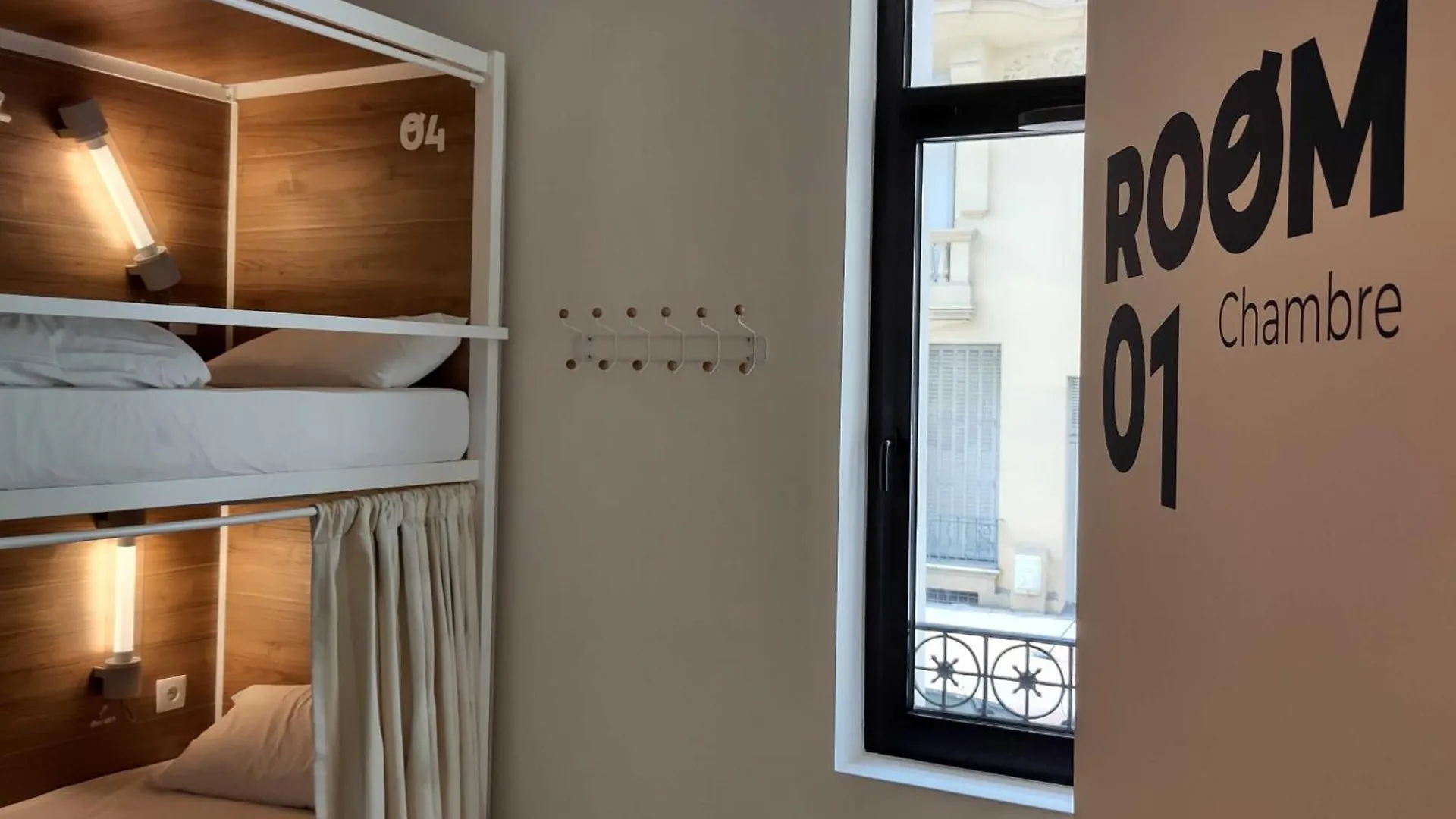 Slo Hostel 니스